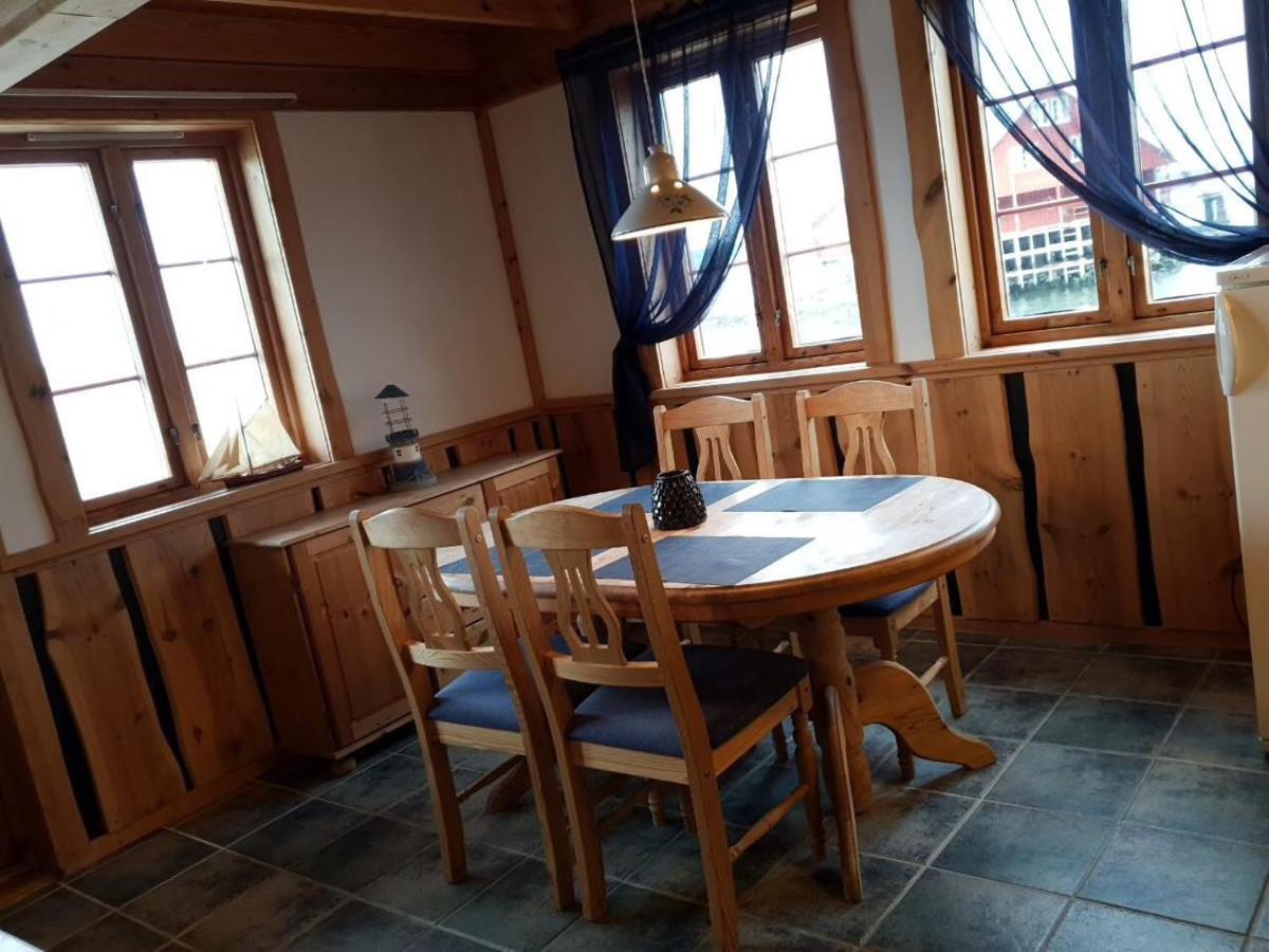 Vikaneset Havhotell Kristiansund Buitenkant foto