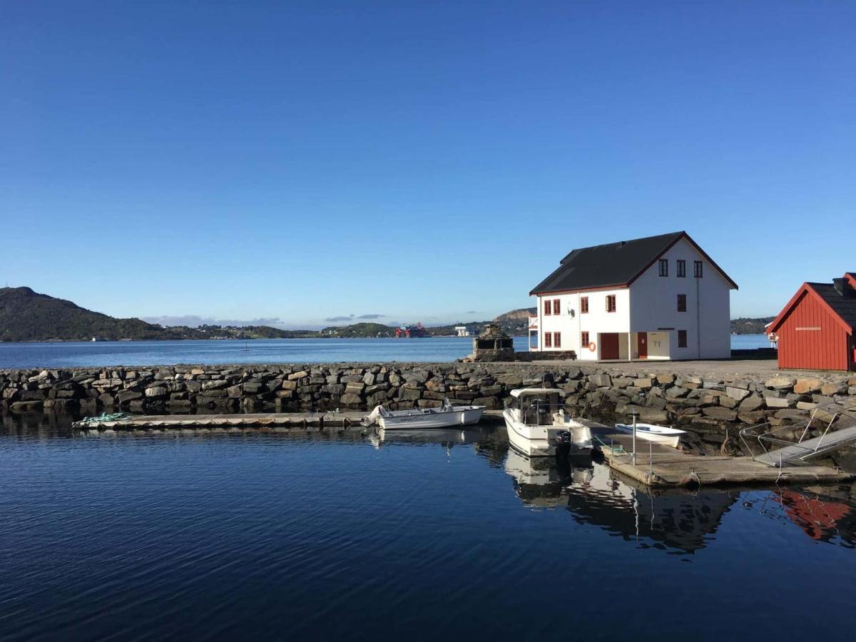 Vikaneset Havhotell Kristiansund Buitenkant foto