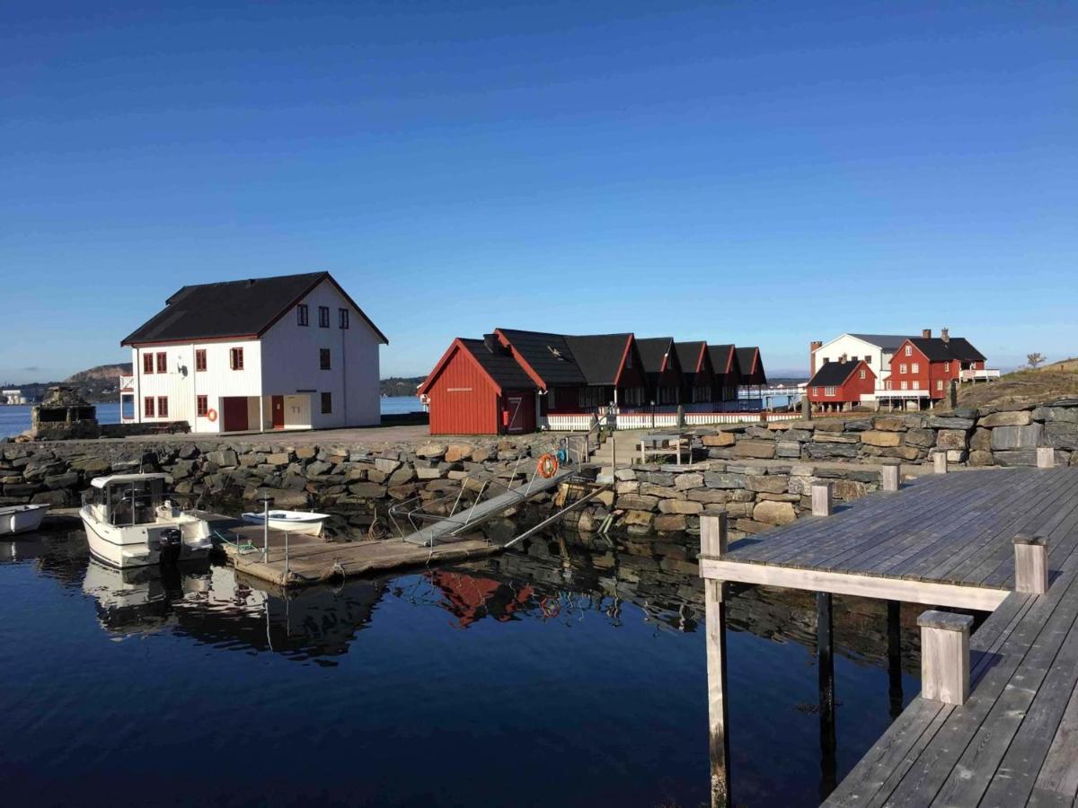 Vikaneset Havhotell Kristiansund Buitenkant foto
